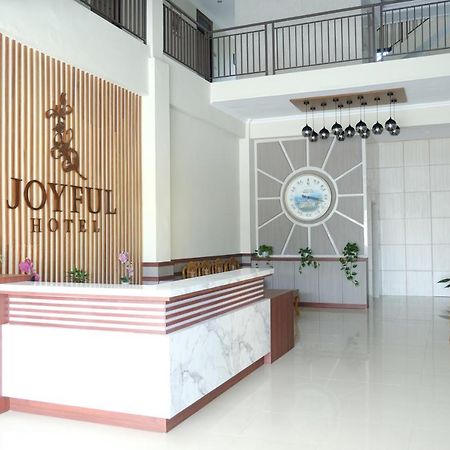 Joyful Hotel تانجونج باندان المظهر الخارجي الصورة